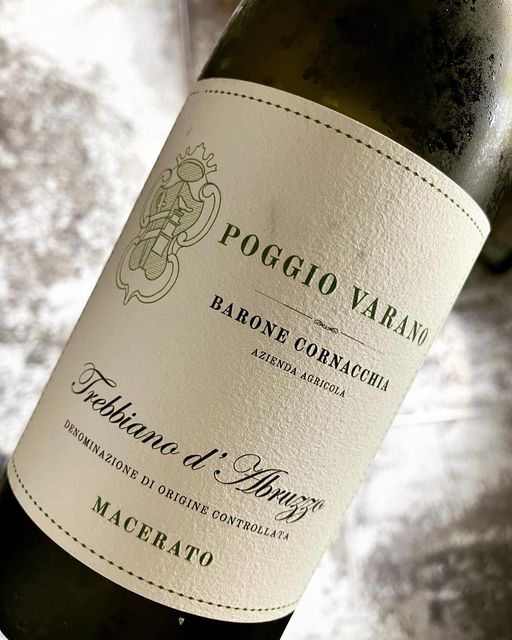 トレッビアーノダブルッツォはトレッビアーノという白葡萄。 【公式】ラ・ゴッチャトウキョウ(La Goccia Tokyo)(白金台・高輪