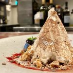 北アルプスや東北地方の山頂では降雪が始まったようです。