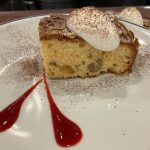 街の木々の紅葉が綺麗ですね。